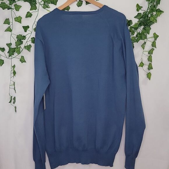 Volcom. Blue V-Neck Sweater. Size Large. NWT - Picture 4 of 9
